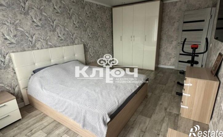 3-комн квартира улица Нахимова, 8,  д. 8