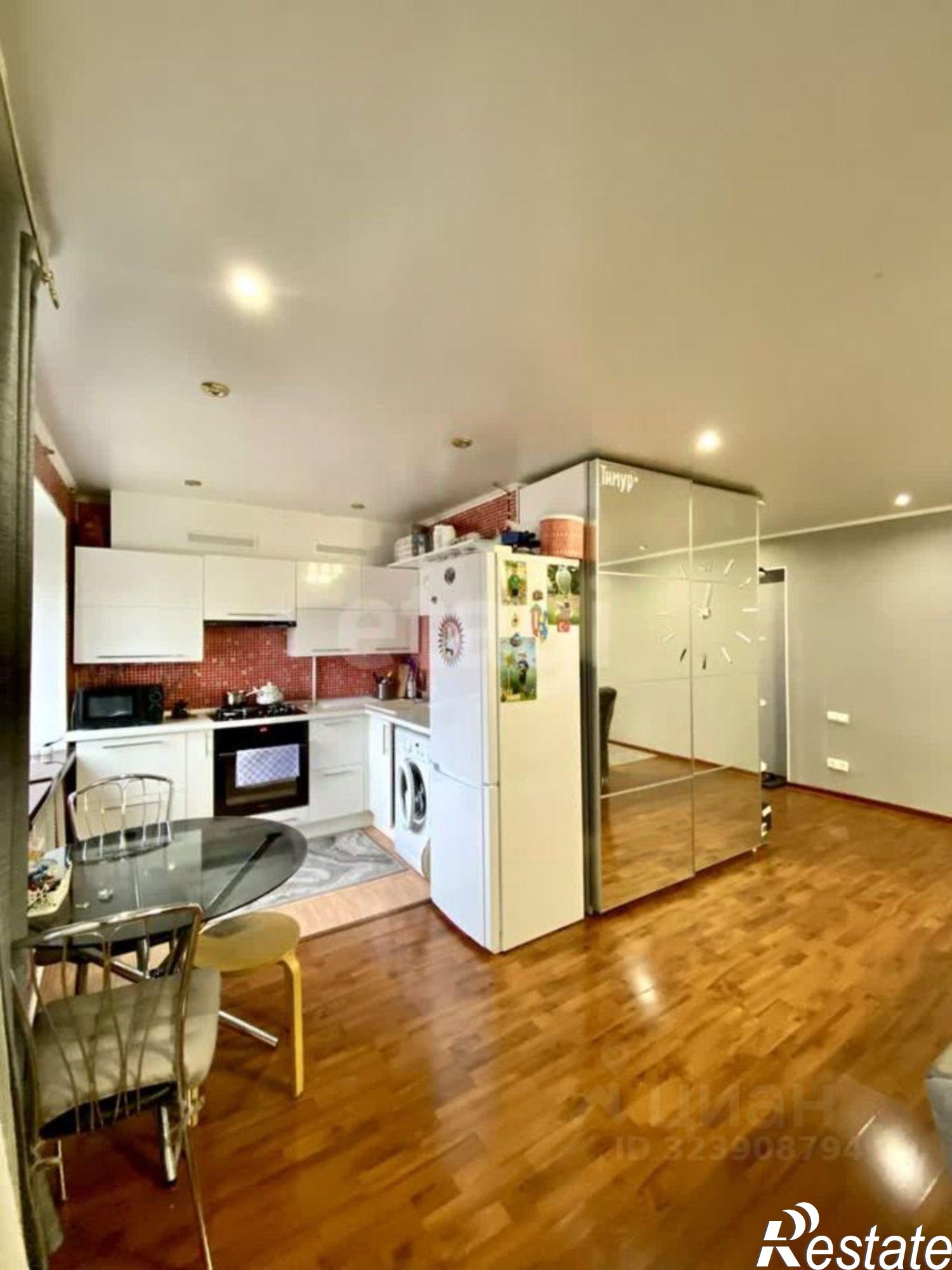 Купить квартиру за 3 700 000 рублей на улица Нахимова, 1