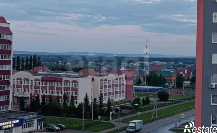 2-комн квартира ул Артема, 150,  д. 150