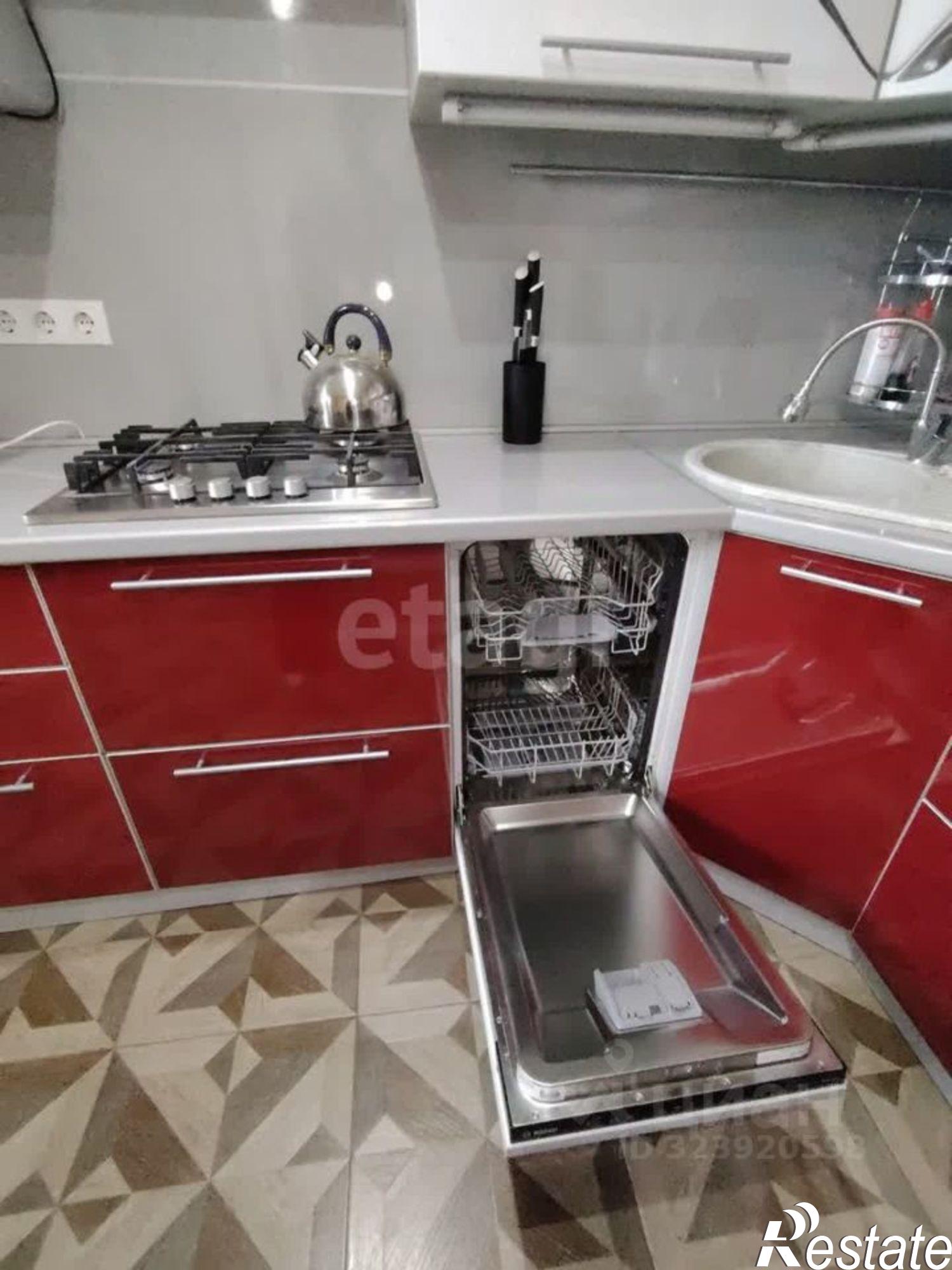 Купить квартиру за 5 000 000 рублей на ул Цементников, 5