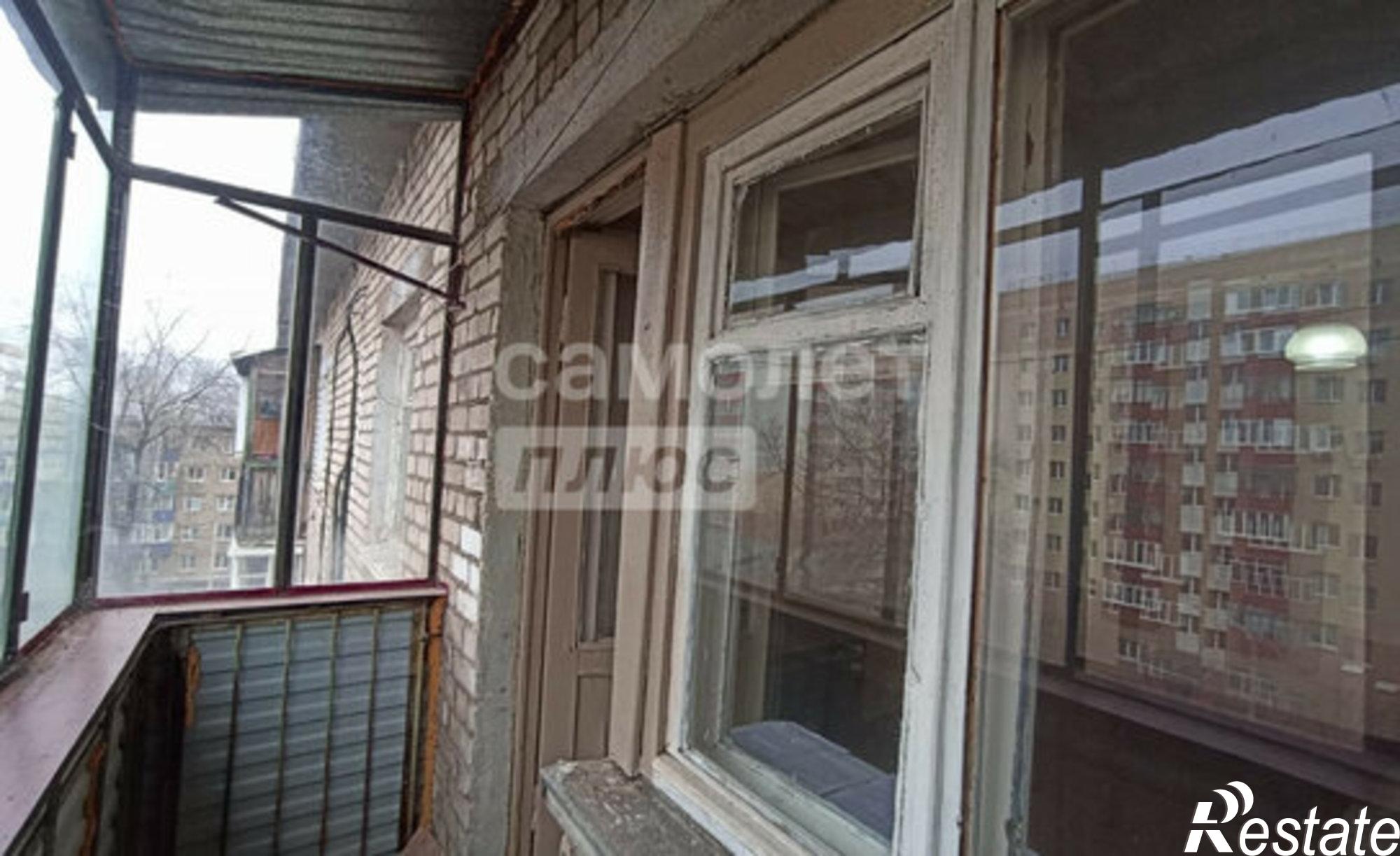 Купить квартиру за 2 100 000 рублей на пр-кт Октября, 23