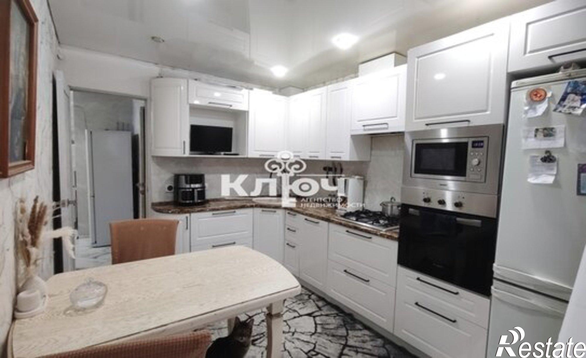 Купить квартиру за 10 300 000 рублей на ул Кочетова, 34