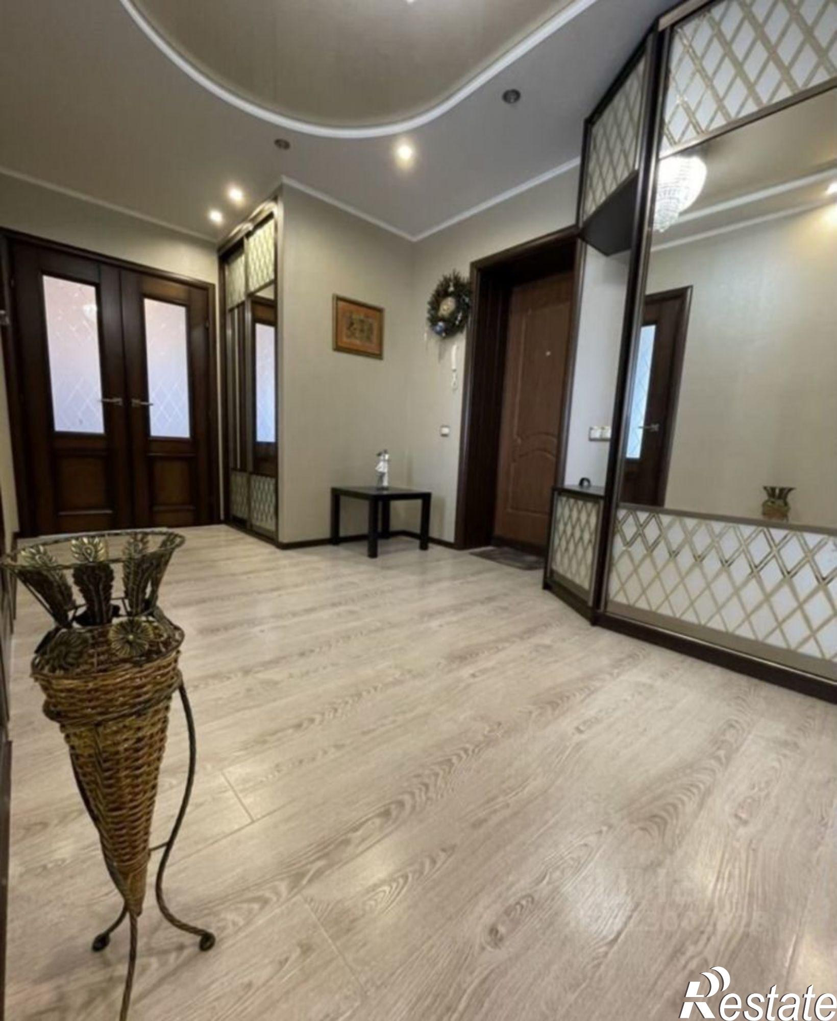 Купить квартиру за 5 650 000 рублей на улица Щербакова, 6