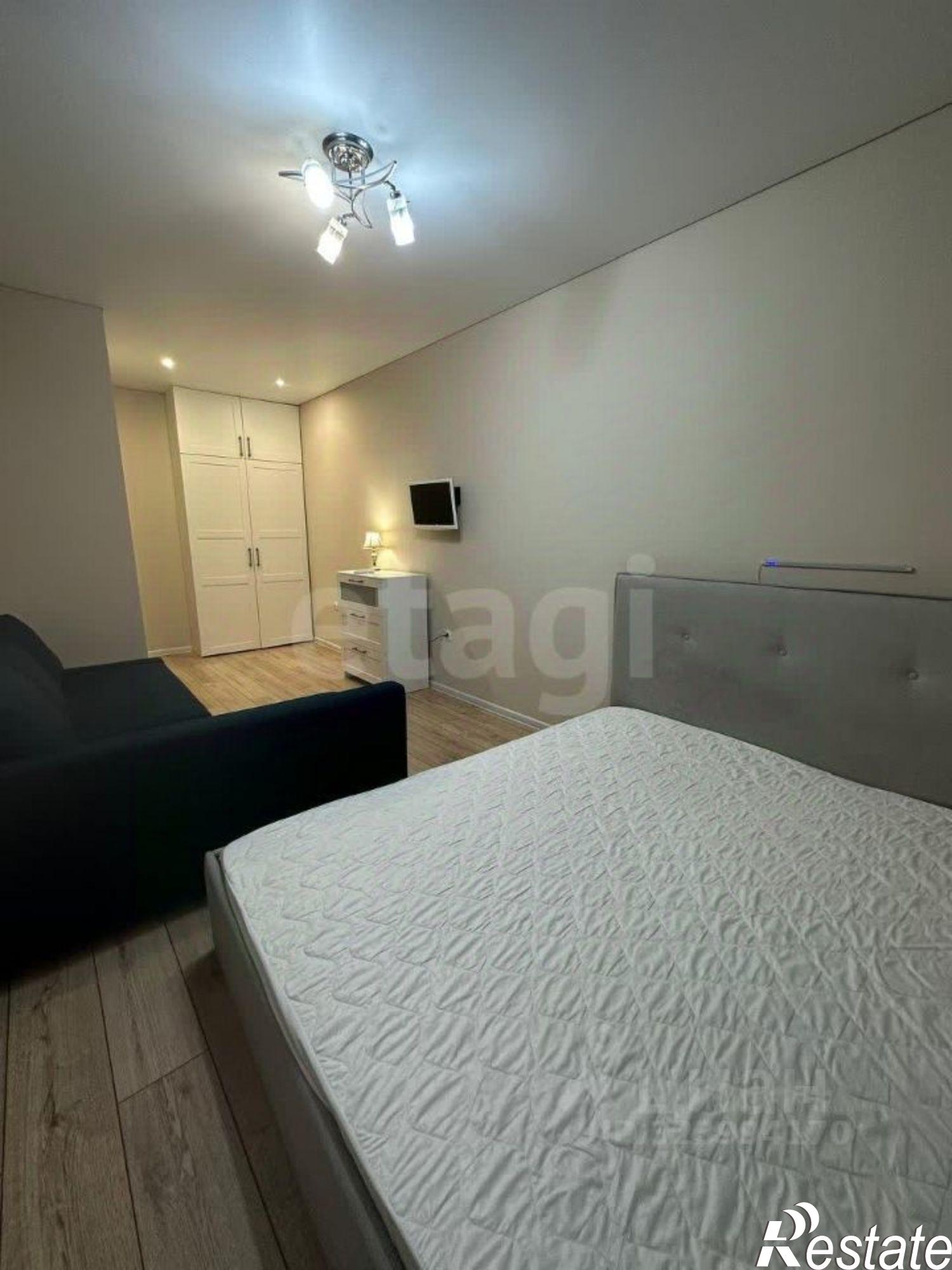 Сдать квартиру за 35 000 рублей на проспект Октября, 38