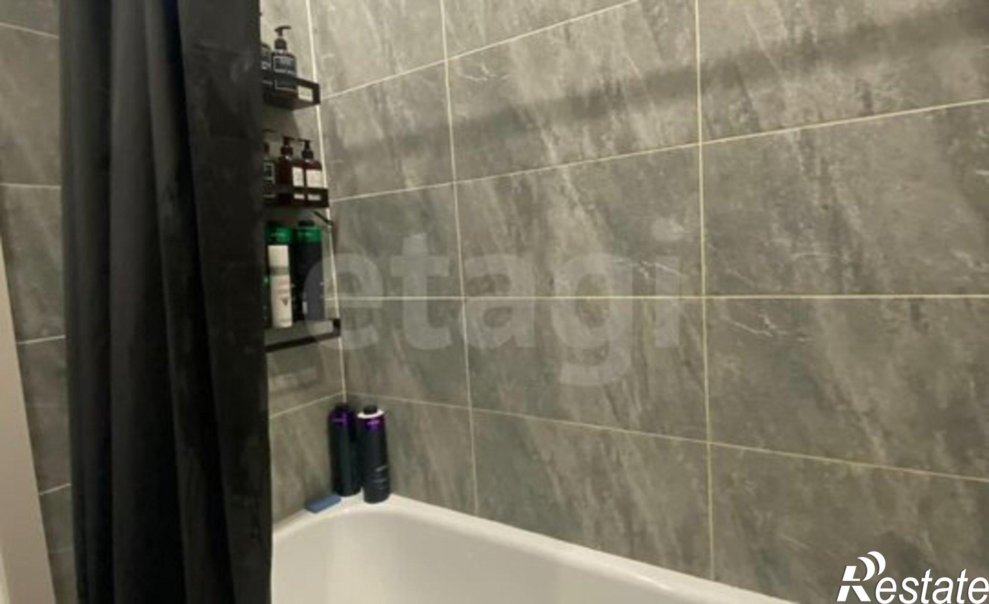 Купить квартиру за 5 800 000 рублей на ул Суворова, 10