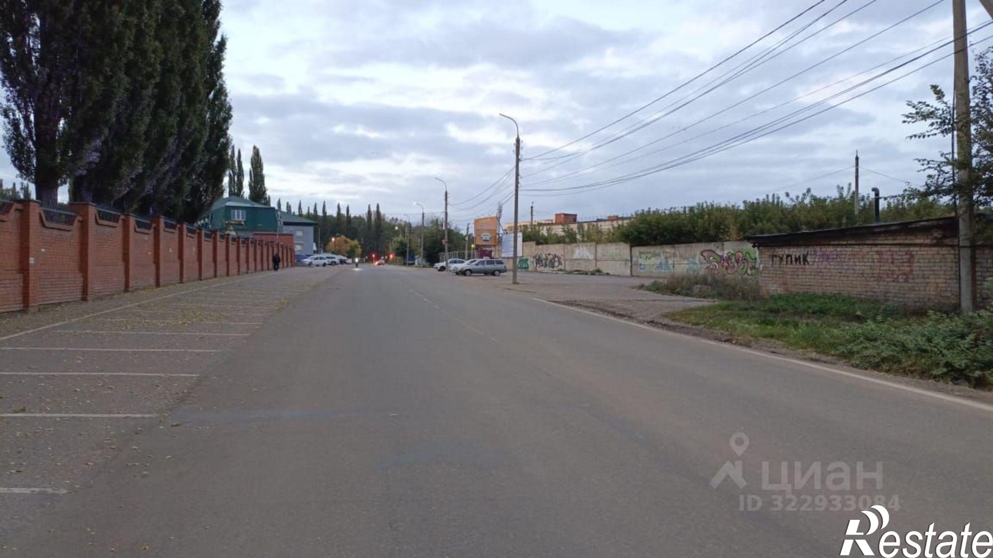 Купить гараж, место в паркинге за 290 000 рублей на пр-кт Октября, 15