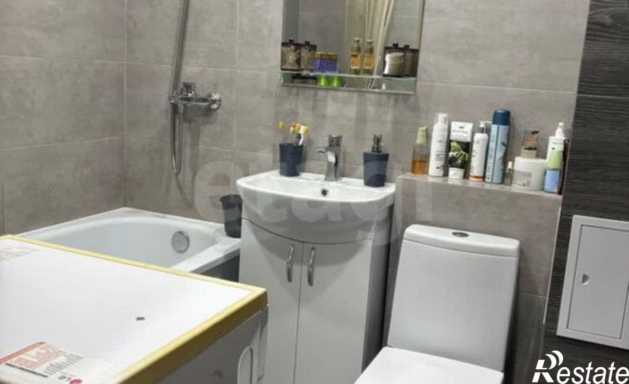 Купить квартиру за 4 100 000 рублей на улица Артёма, 143