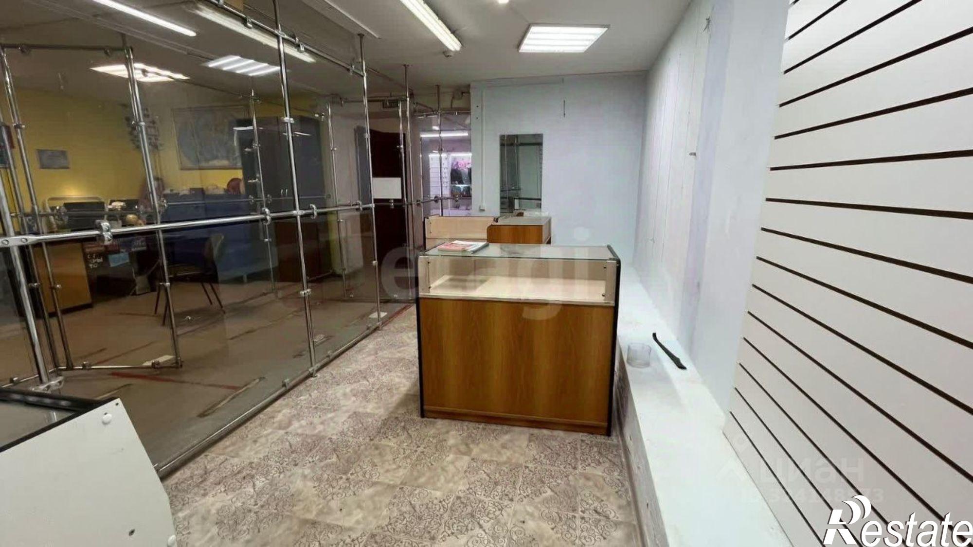 Сдать торговое помещение за 129 919 рублей на улица Артёма, 149