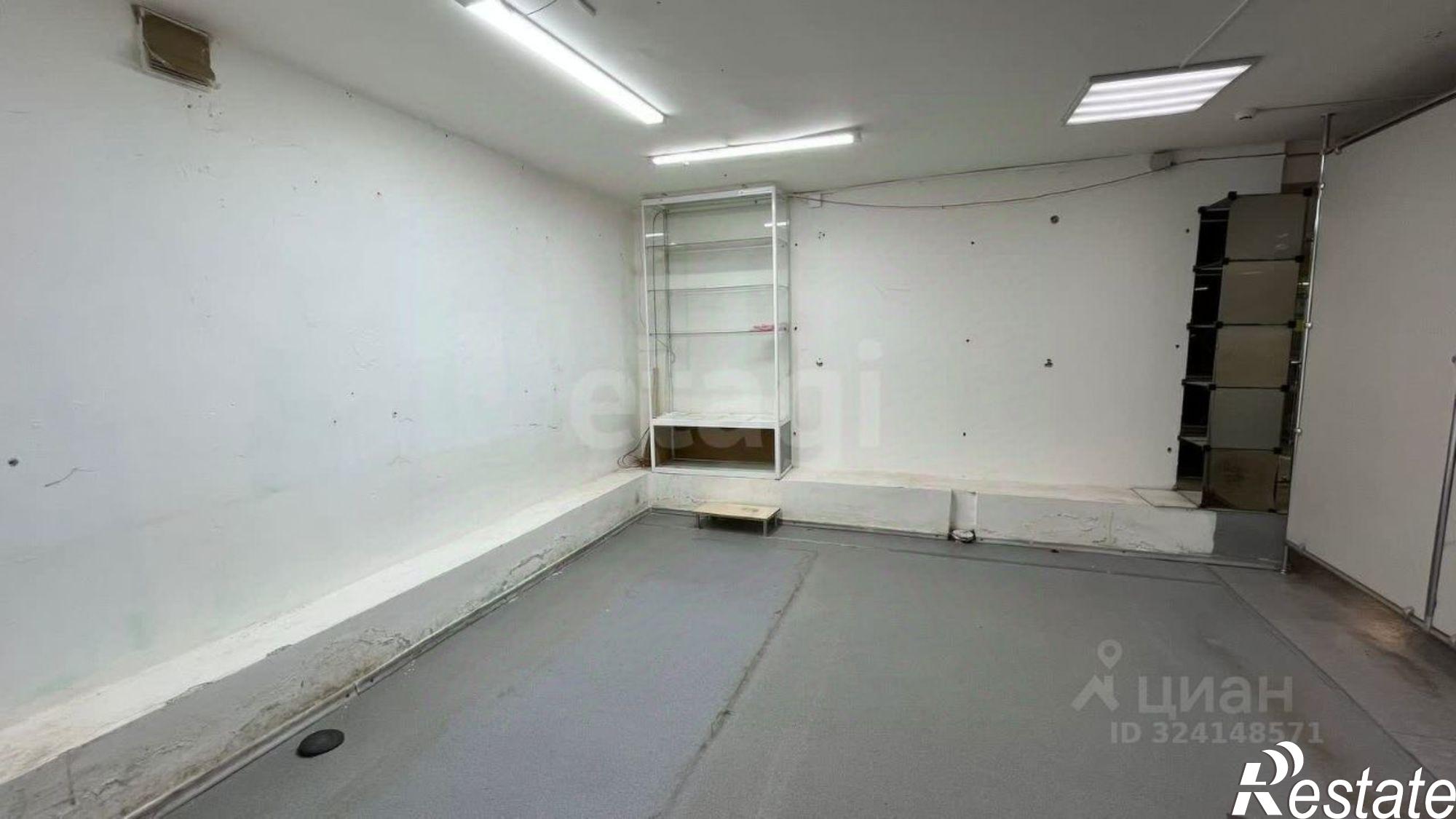 Сдать торговое помещение за 150 516 рублей на ул Артема, 149