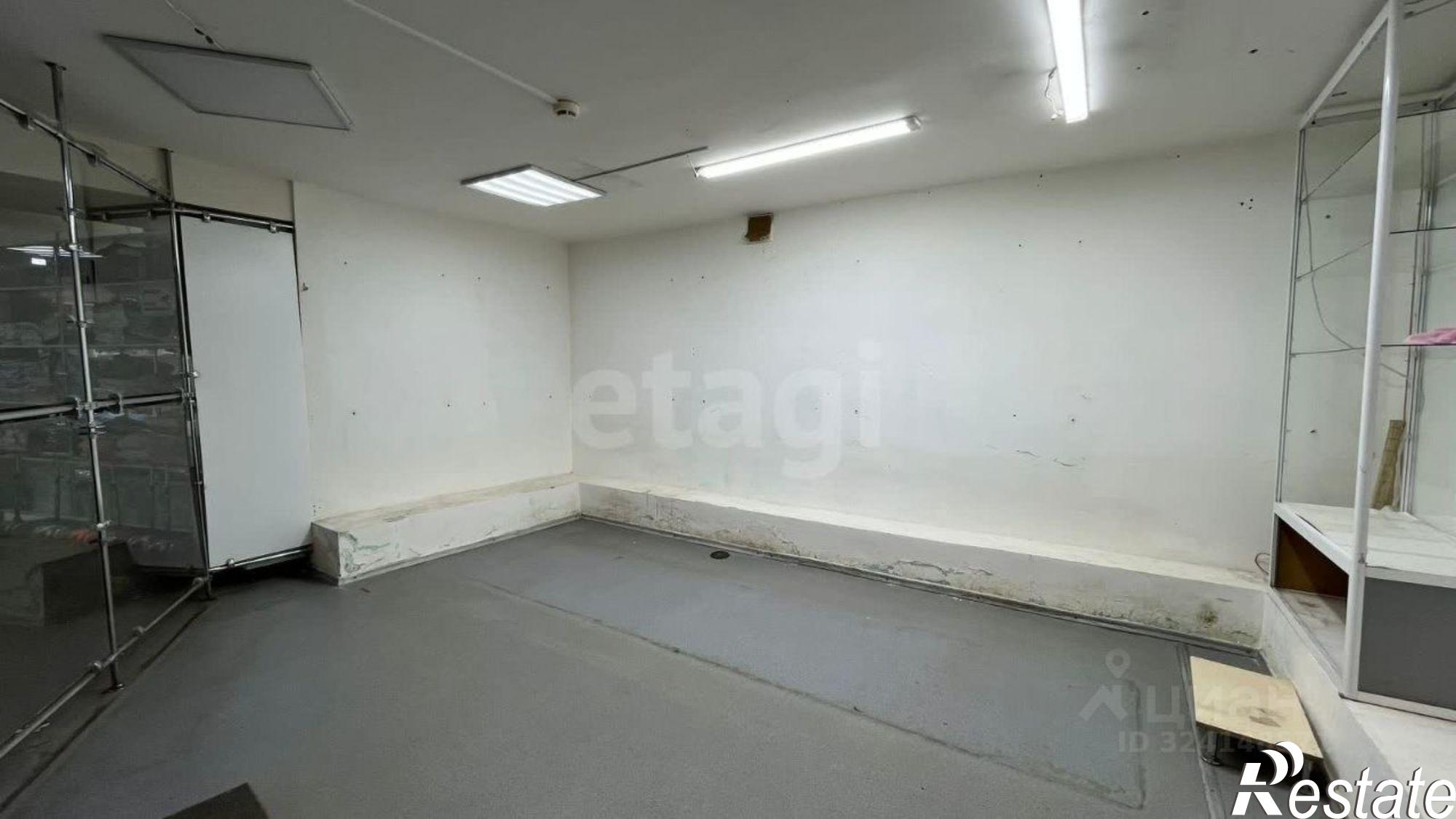 Сдать торговое помещение за 150 516 рублей на ул Артема, 149