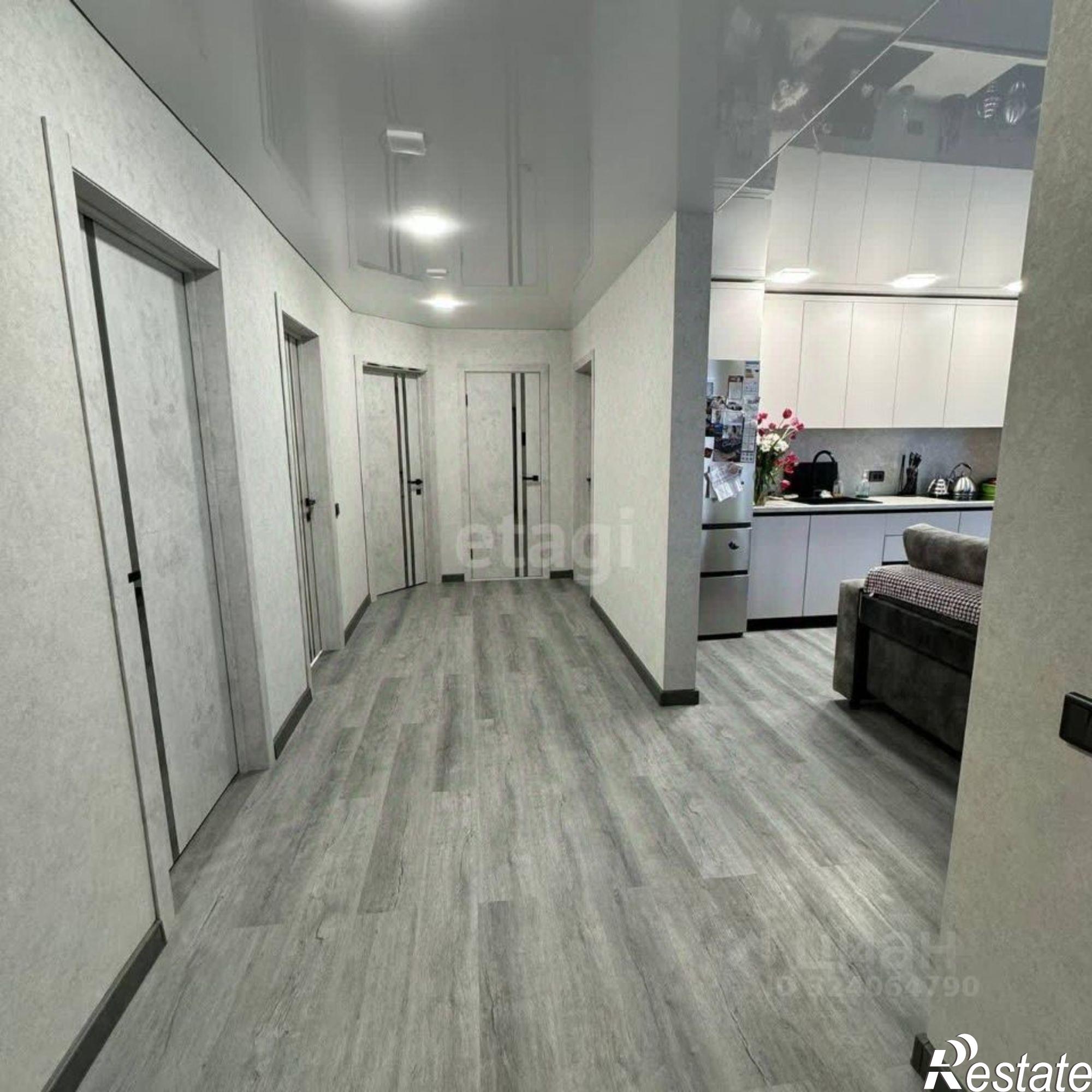 Купить помещение свободного назначения за 8 367 840 рублей на улица 7 Ноября, 32/1