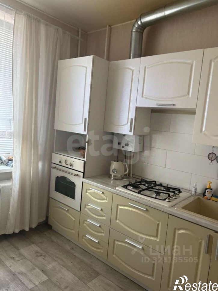 3-комн квартира улица Воинов-Интернационалистов, 38,  д. 38