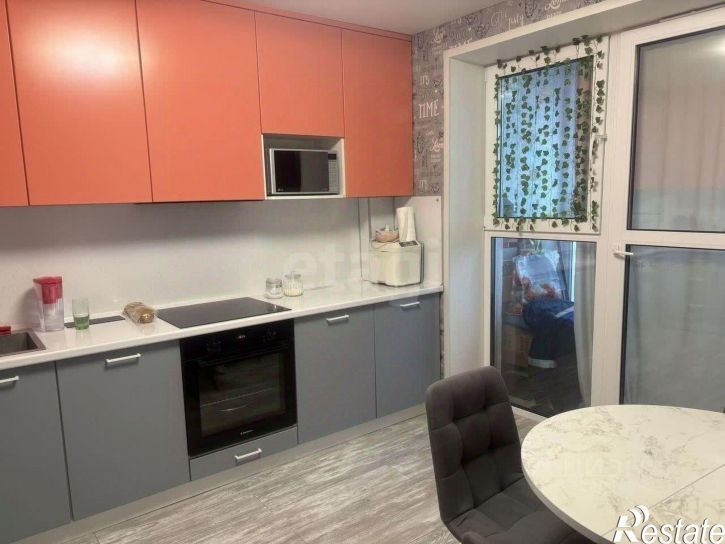 3-комн квартира улица Тукаева, 17,  д. 17