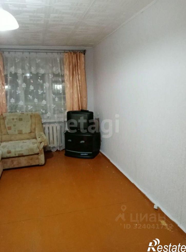 3-комн квартира ул Артема, 15,  д. 15