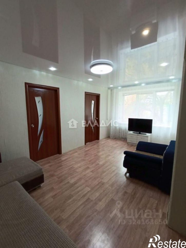 4-комн квартира ул Блюхера, 8,  д. 8