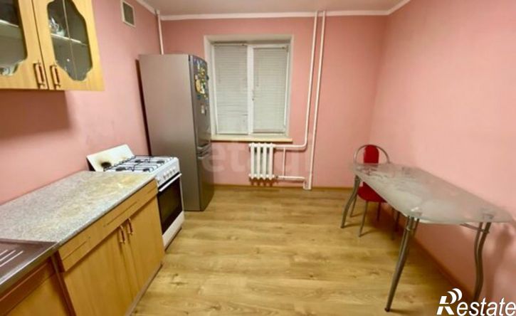 2-комн квартира ул Артема, 100,  д. 100