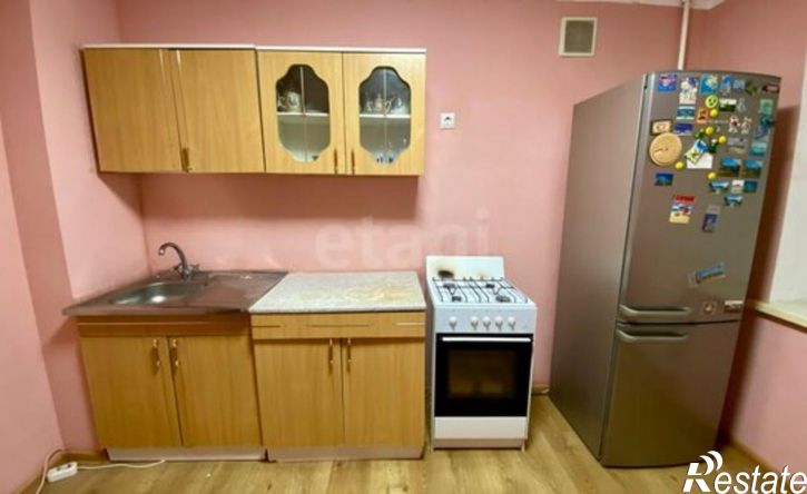 2-комн квартира ул Артема, 100,  д. 100