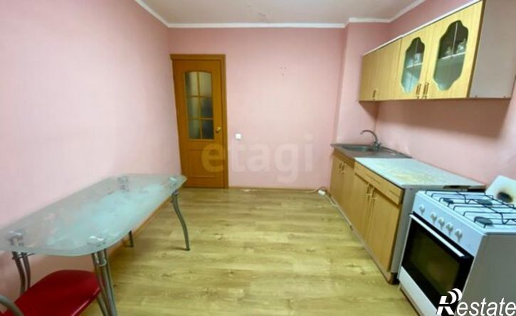 2-комн квартира ул Артема, 100,  д. 100