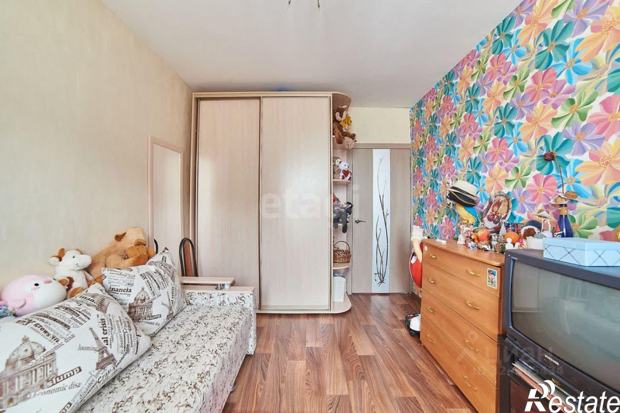 Купить квартиру за 4 900 000 рублей на ул Артема, 144