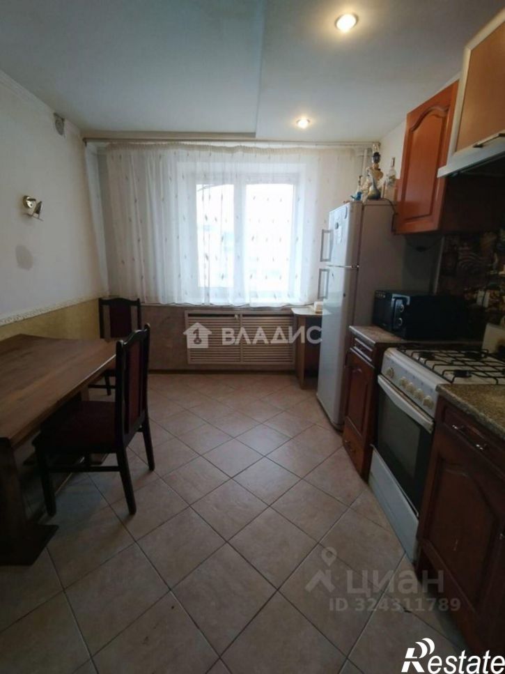 2-комн квартира Коммунистическая улица, 84,  д. 84