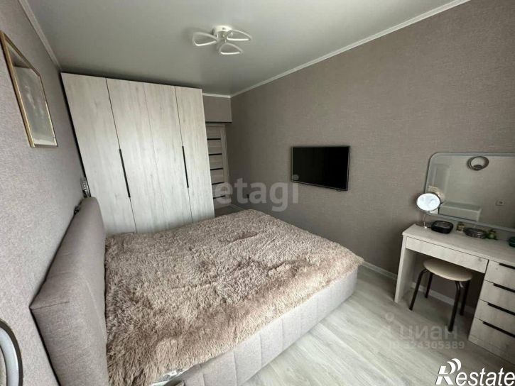 3-комн квартира пр-кт Октября, 50,  д. 50