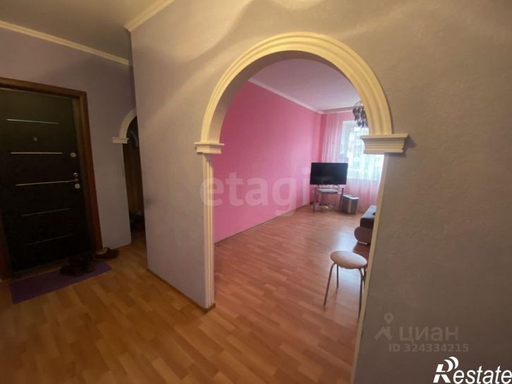 3-комн квартира ул Артема, 142,  д. 142