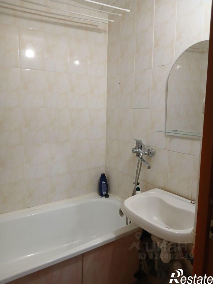 2-комн квартира улица Артёма, 106,  д. 106