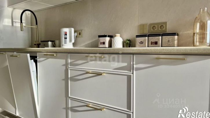 2-комн квартира улица Машиностроителей, 77,  д. 77