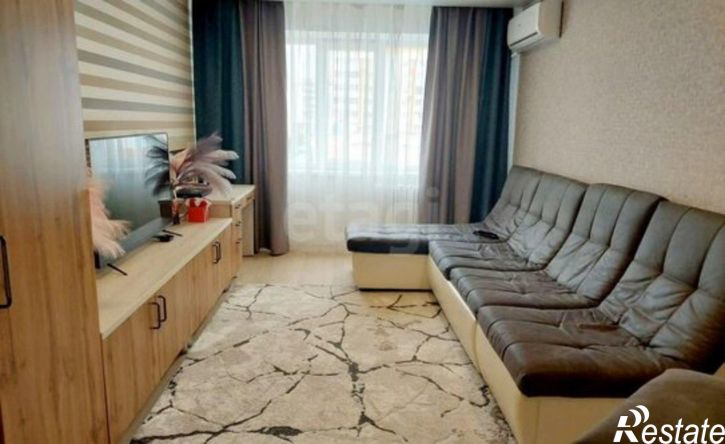 3-комн квартира улица Артёма, 137,  д. 137