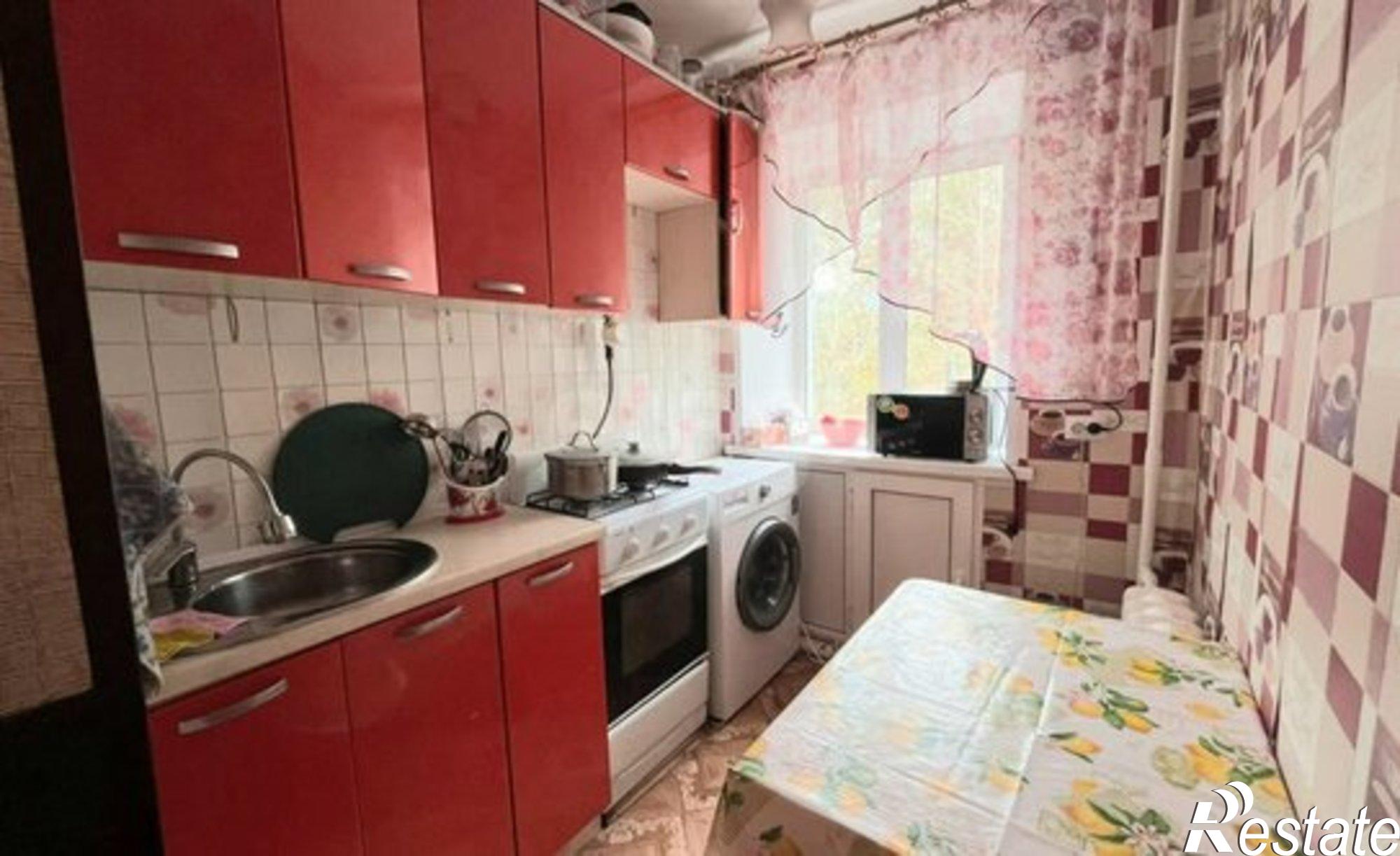 Купить квартиру за 2 000 000 рублей на пр-кт Ленина, 24б