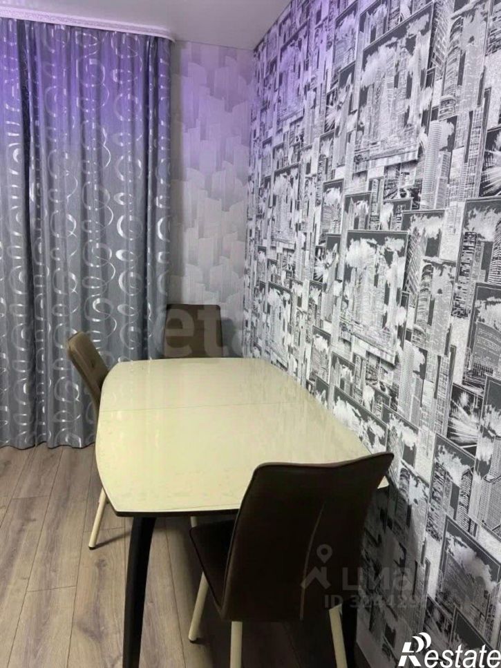 2-комн квартира проспект Октября, 38,  д. 38