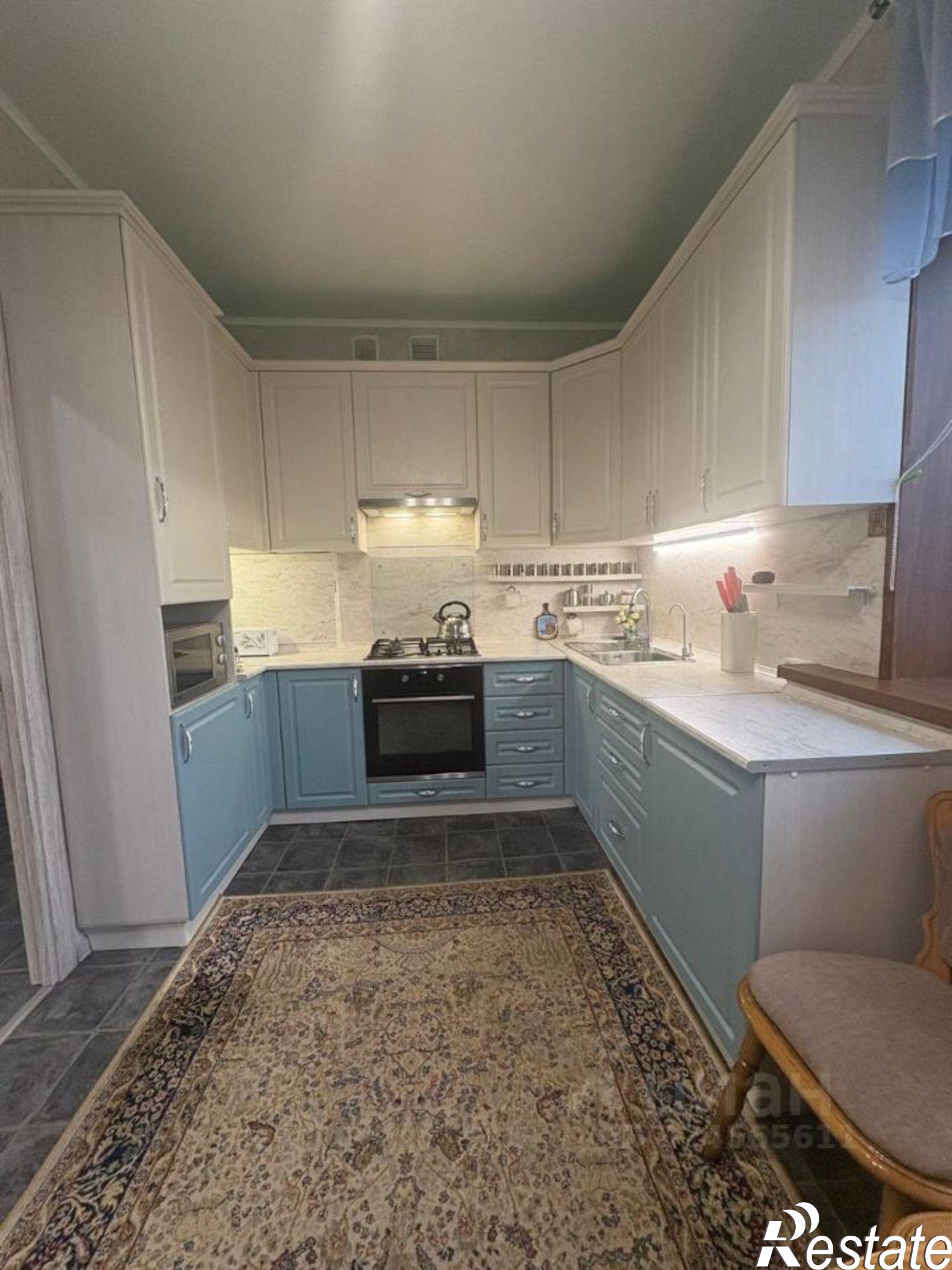 Купить дачу, дом, коттедж за 10 500 000 рублей на Стадионная улица, 64