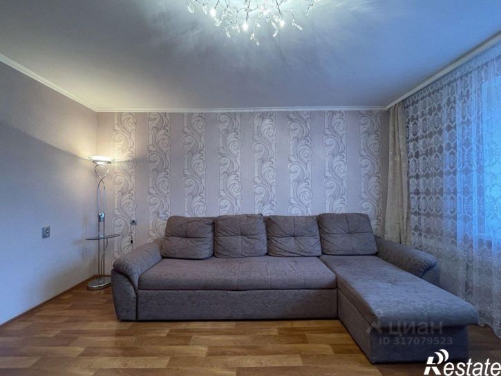 2-комн квартира улица Артёма, 118,  д. 118