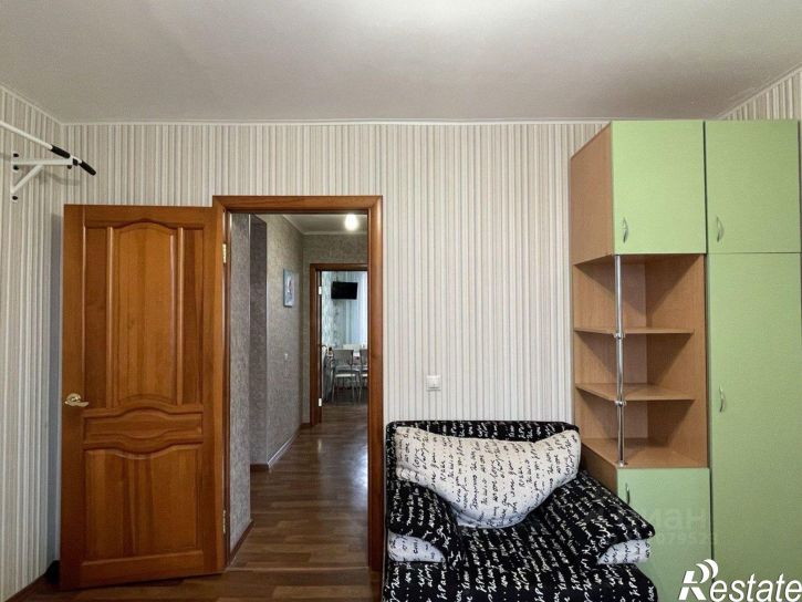 2-комн квартира улица Артёма, 118,  д. 118