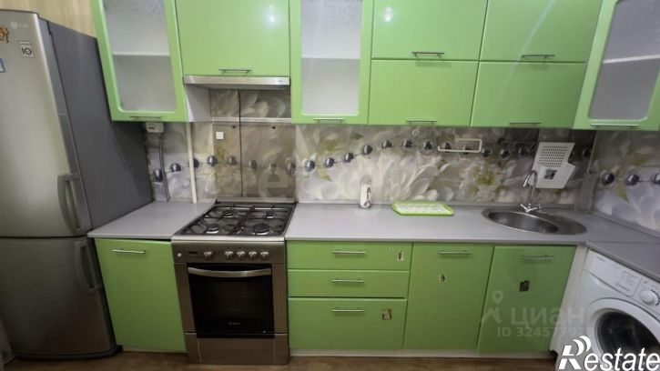 3-комн квартира ул Коммунистическая, 75,  д. 75