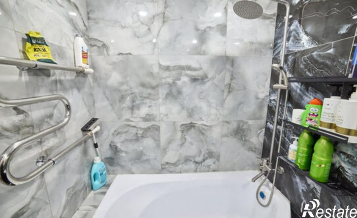 4-комн квартира ул Кочетова, 34,  д. 34