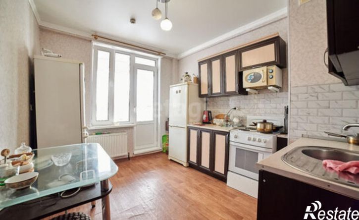 2-комн квартира улица Строителей, 63,  д. 63