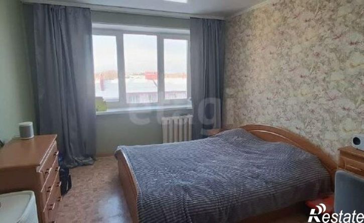 3-комн квартира проспект Октября, 28,  д. 28