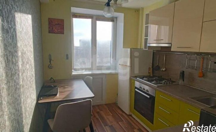 3-комн квартира проспект Октября, 28,  д. 28