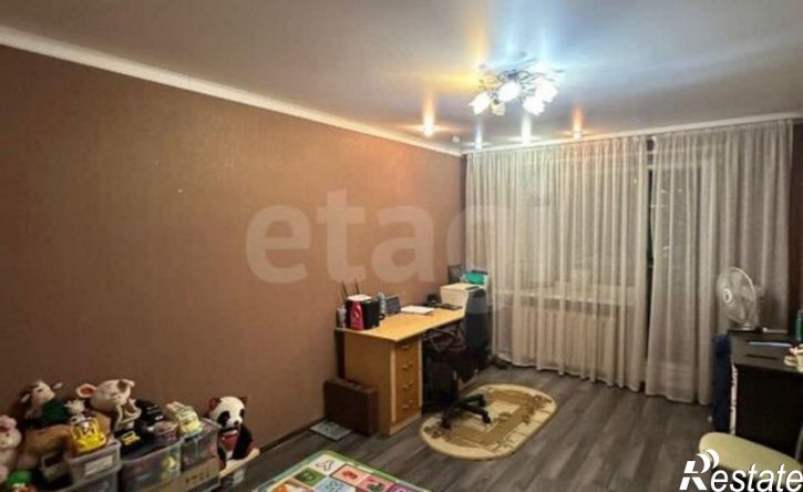 3-комн квартира Коммунистическая улица, 43,  д. 43