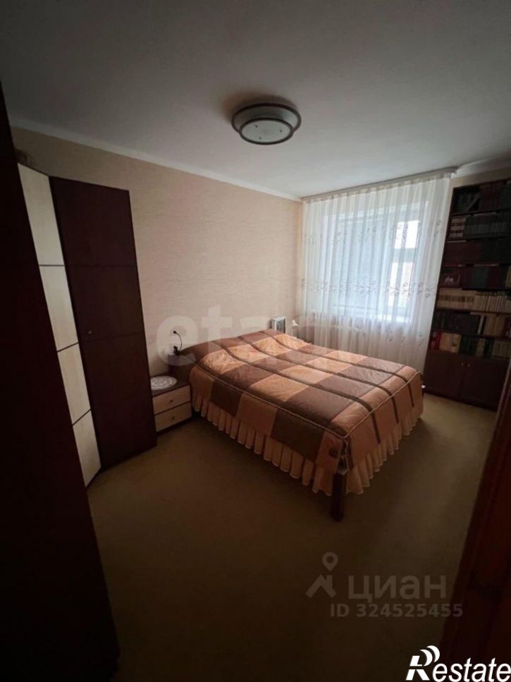 3-комн квартира Коммунистическая улица, 74,  д. 74