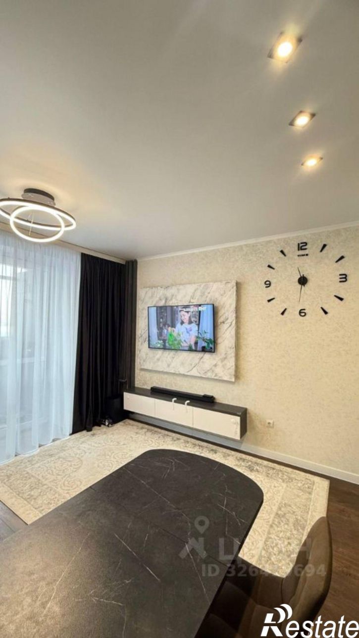 2-комн квартира пр-кт Октября, 50,  д. 50