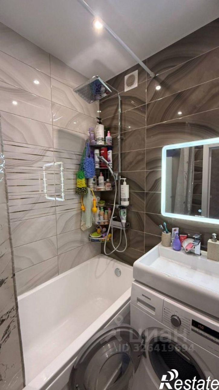 2-комн квартира пр-кт Октября, 50,  д. 50