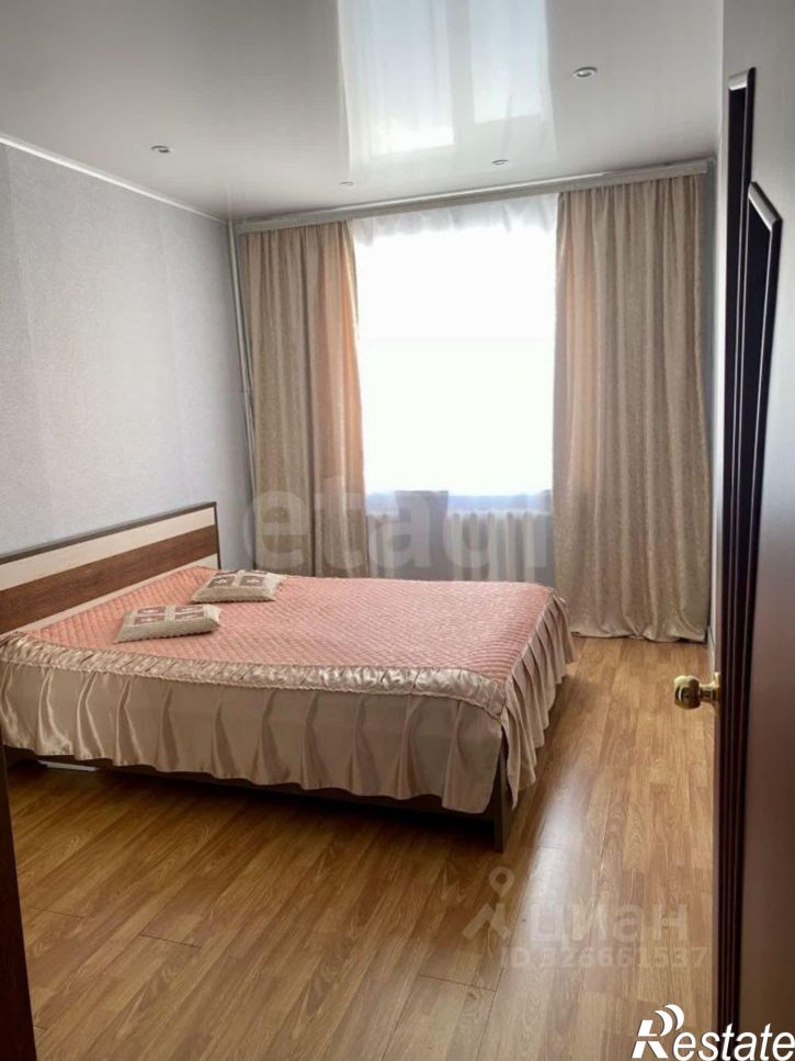 3-комн квартира ул Караная Муратова, 3,  д. 3