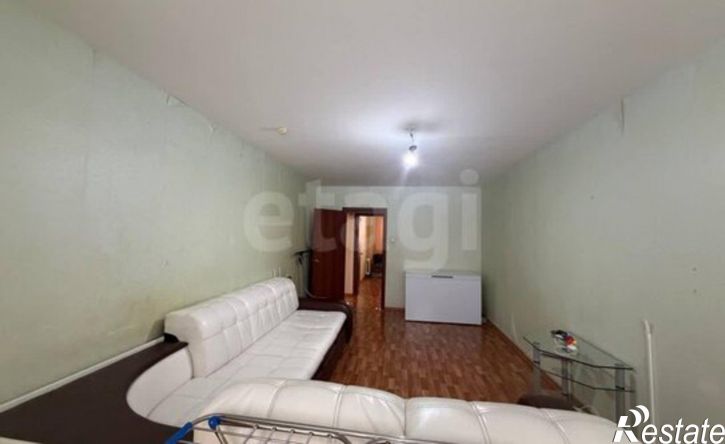 3-комн квартира ул Артема, 104,  д. 104