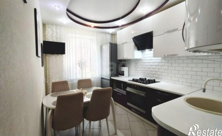 3-комн квартира улица Караная Муратова, 1А,  д. 1А