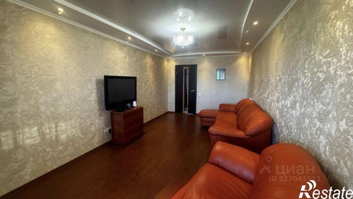 3-комн квартира проспект Октября, 28,  д. 28