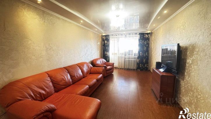 3-комн квартира проспект Октября, 28,  д. 28