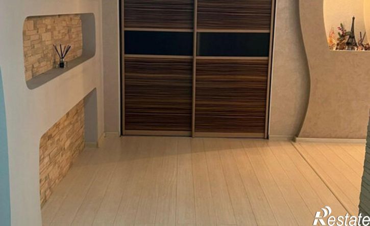 4-комн квартира ул 23 Мая, 59,  д. 59