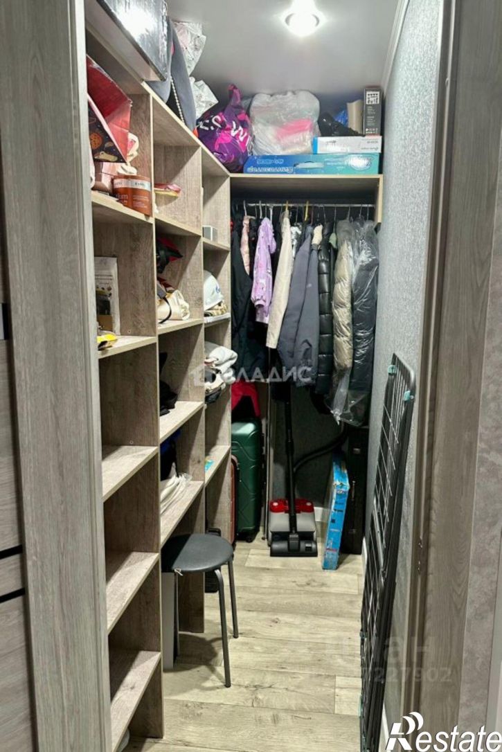 3-комн квартира улица Нахимова, 8,  д. 8